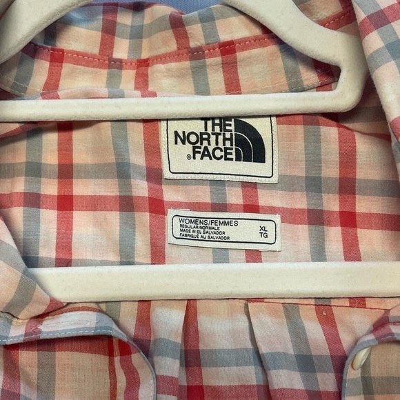 The North Face light weight cotton blouse, red pink and blue window pane pattern - Picture 4 of 4